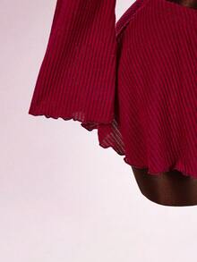 Amplova 女士纯色系带喇叭袖露脐上衣和短裙性感时尚套装 - 酒紅色 - 查看 6