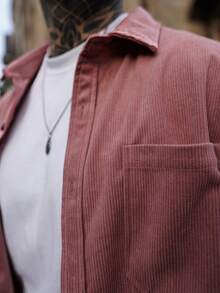 Artur Kramer 畅销轻薄灯芯绒男士休闲衬衫外套，翻领，纽扣前襟，长袖，双口袋设计，适合日常休闲、时尚简约外出、舒适居家及街头穿着，春季薄款长袖衬衫 - 粉色 - 查看 4