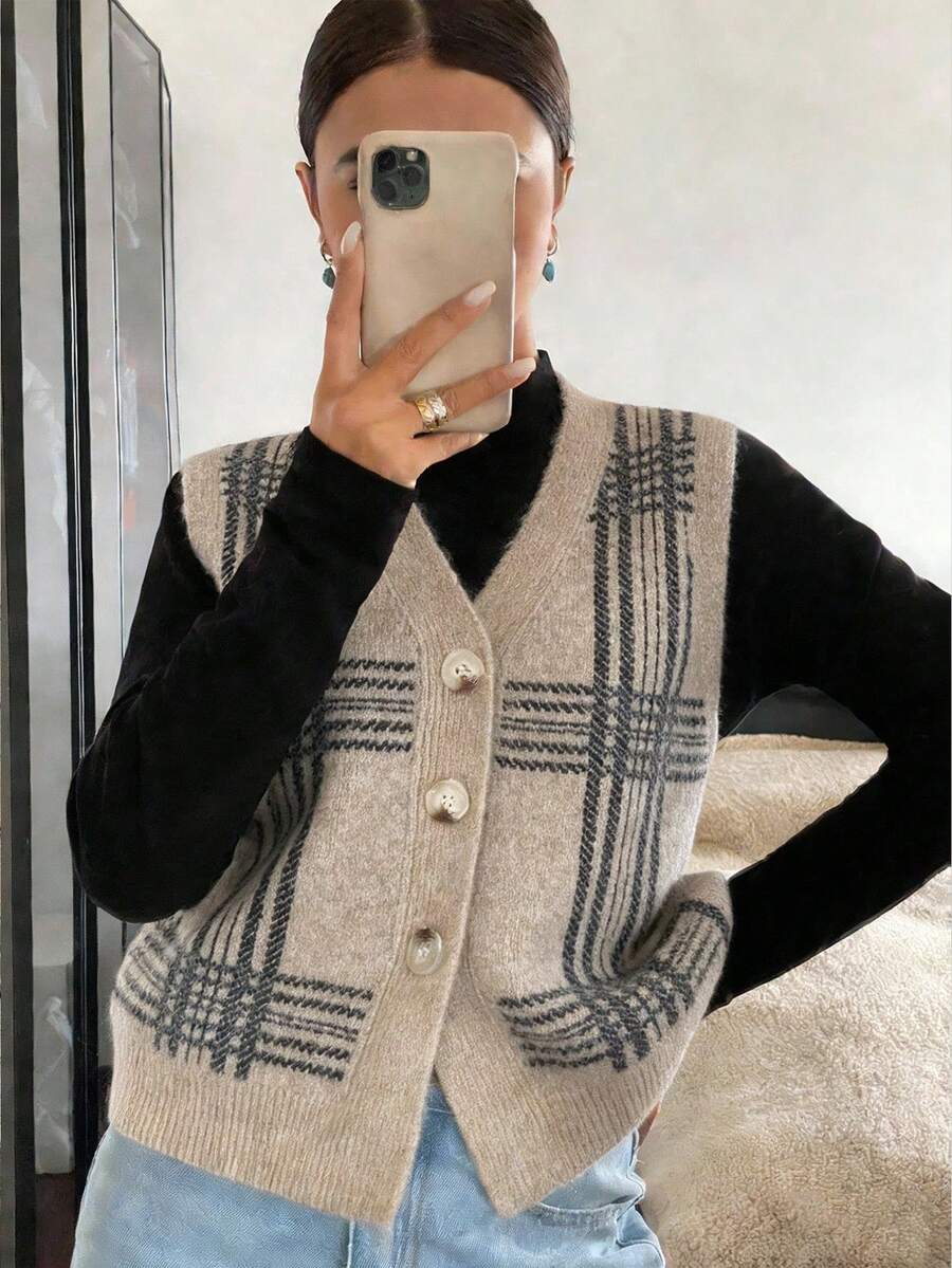 Siren Gaze Women's Casual V-Neck Plaid Single-Breasted Knitted Vest, French Casual Plaid Buttoned Vest Cardigan,Spring Outfit Women,Women Carnival Costume, Casual Women Outfits ,Everyday Shirt, Sweater Vest For Women, Cardigan Vest, Plaid Sweater Vest - Khaki - View 1