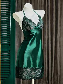 SHEIN Lace Patchwork Faux Silk Sexy Women's Spaghetti Strap Slip Dress, Satin Finish Deep Green - Green - View 3