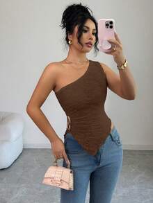 SHEIN Elenzya 女士新款春夏秋季休闲通勤旅行上衣，纹理面料，不对称下摆，不对称斜肩设计，侧边金属装饰，适合女性在秋季、情人节、新年、假期、万圣节、圣诞节等场合穿着。 - 棕色 - 查看 5