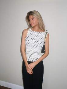 Sydney Algeri Blusa informal versátil de mujer con diseño de lunares, lazada en el hombro y cordón ajustable en la cintura, apropiada para uso diario y viajes, primavera/verano - Albaricoque - Ver 1