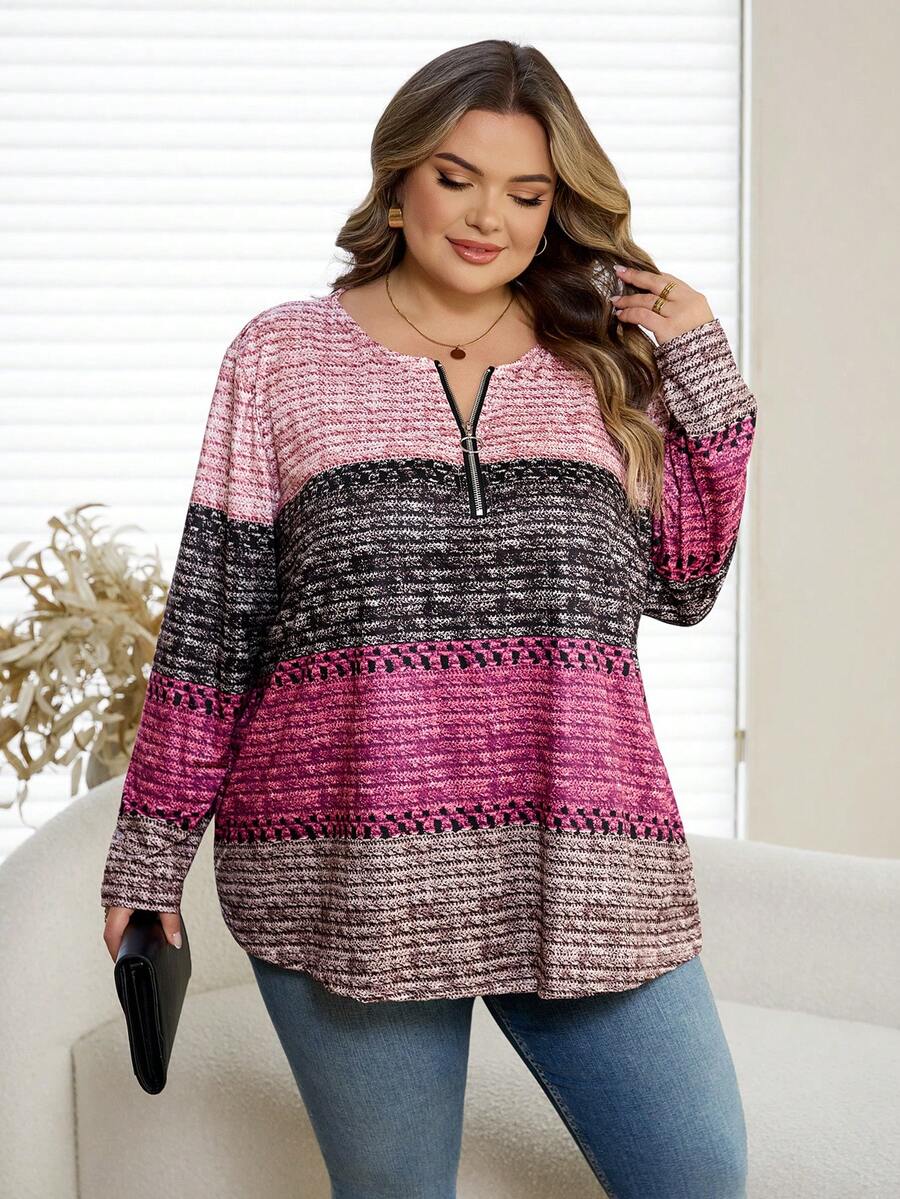 SHEIN CURVE+ Curve 尺码 US22 音乐节、海滨度假、波西米亚风女士圣诞棕色领拉链设计T恤，圣诞主题女士T恤，秋冬服装 - 卡其色 - 查看 1