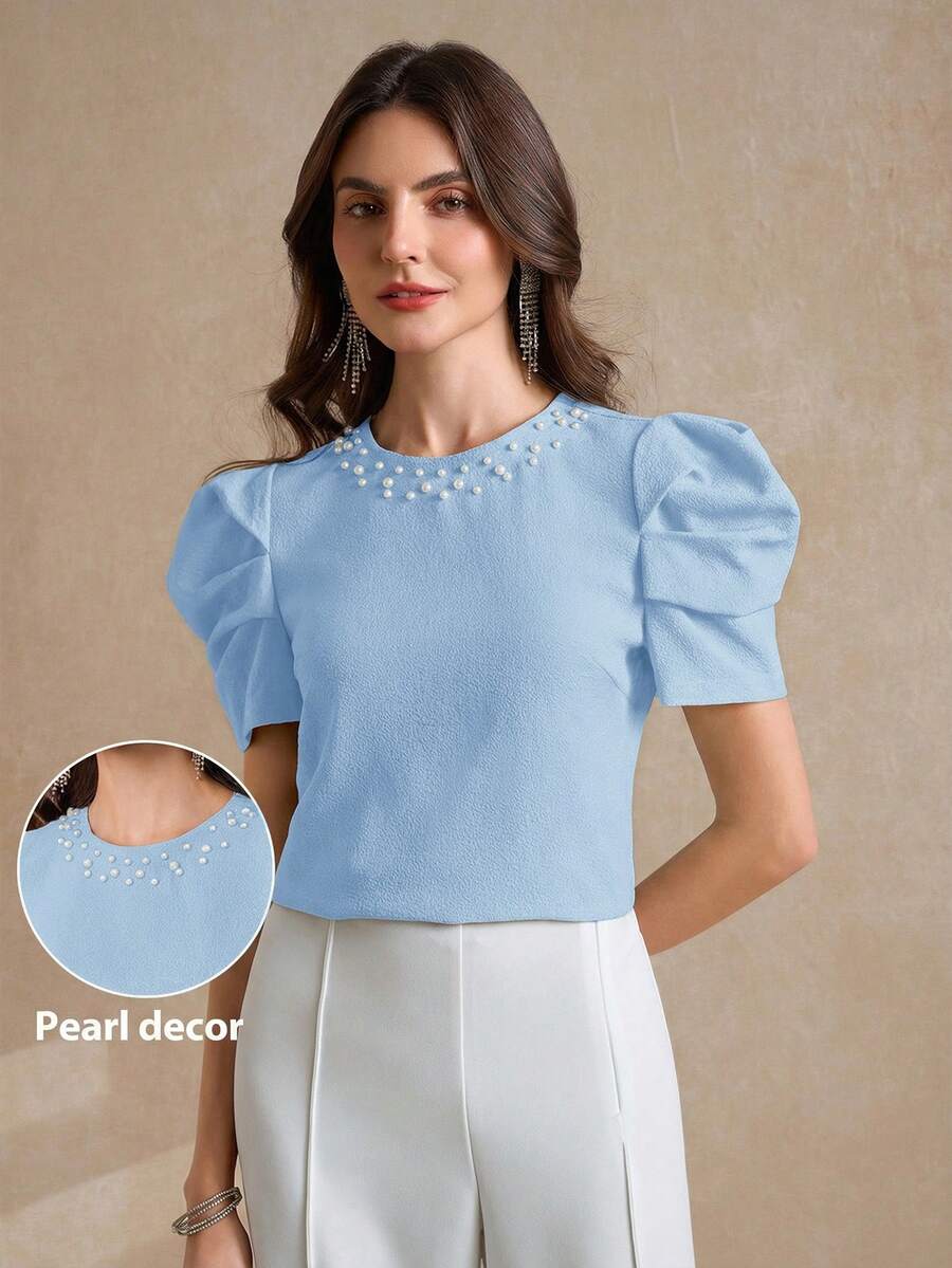 Amorya 女士圆领短袖针织羊腿袖串珠珍珠装饰修身优雅休闲T恤，春夏款 - 淺藍色 - 查看 1