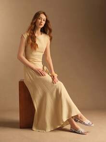 Rosivie Women's Square Toe Flat Gold PU Casual Sandals, Comfortable For Outdoor, Beach, Daily Wear Valentine's Day - Beige - View 4