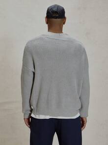 Musero Áo len dài tay dáng rộng cổ chữ V bất đối xứng vai trễ, kiểu dáng cần thiết cho mùa xuân và hè. - Xám - Xem 4