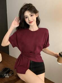DAZY Camiseta Feminina Casual de Cor Sólida com Gola Redonda, Nó Torcido e Manga Curta, Verão - Vermelho - Visão 6