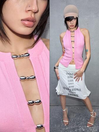 ROMWE Avant Fitted Knit Hollow Metal Decor Knit Vest