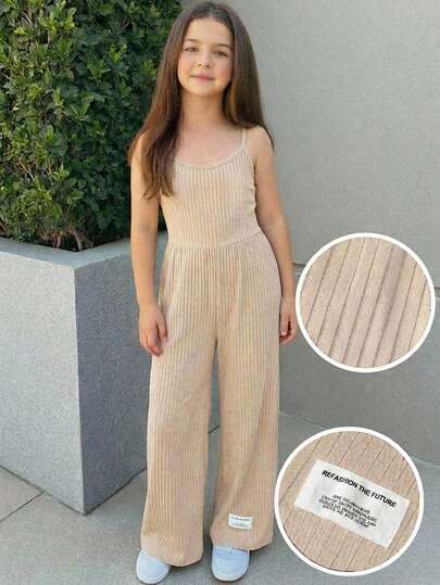 SHEIN Mono informal de estilo callejero sin mangas con pantalón de pierna ancha para niñas preadolescentes, con decoración de parche de texto gráfico en la cintura y tejido acanalado ajustado