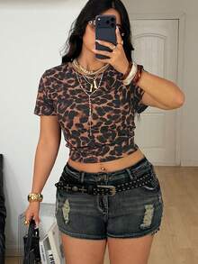 Coolane 夏季加大码休闲嘉年华街头风 Y2K 休闲麻花针织图案豹纹迷你T恤，修身款，派对上衣 - 摩卡棕 - 查看 3