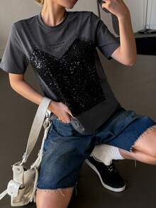 DAZY 女士亮片拼接宽松圆领短袖T恤 新年嘉年华 - 深灰色 - 查看 4