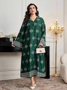 Al Najma Plus Size Women Elegant Modest Floral Print V-Neck Flare Sleeve Loose Arabic Style Maxi Dress - Dark Green - View 5