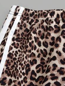 SHEIN Girlism Tween Girl Casual Street Fashion White T-Shirt With Leopard Print Bow Design & Leopard Print Pants Set - White - View 5