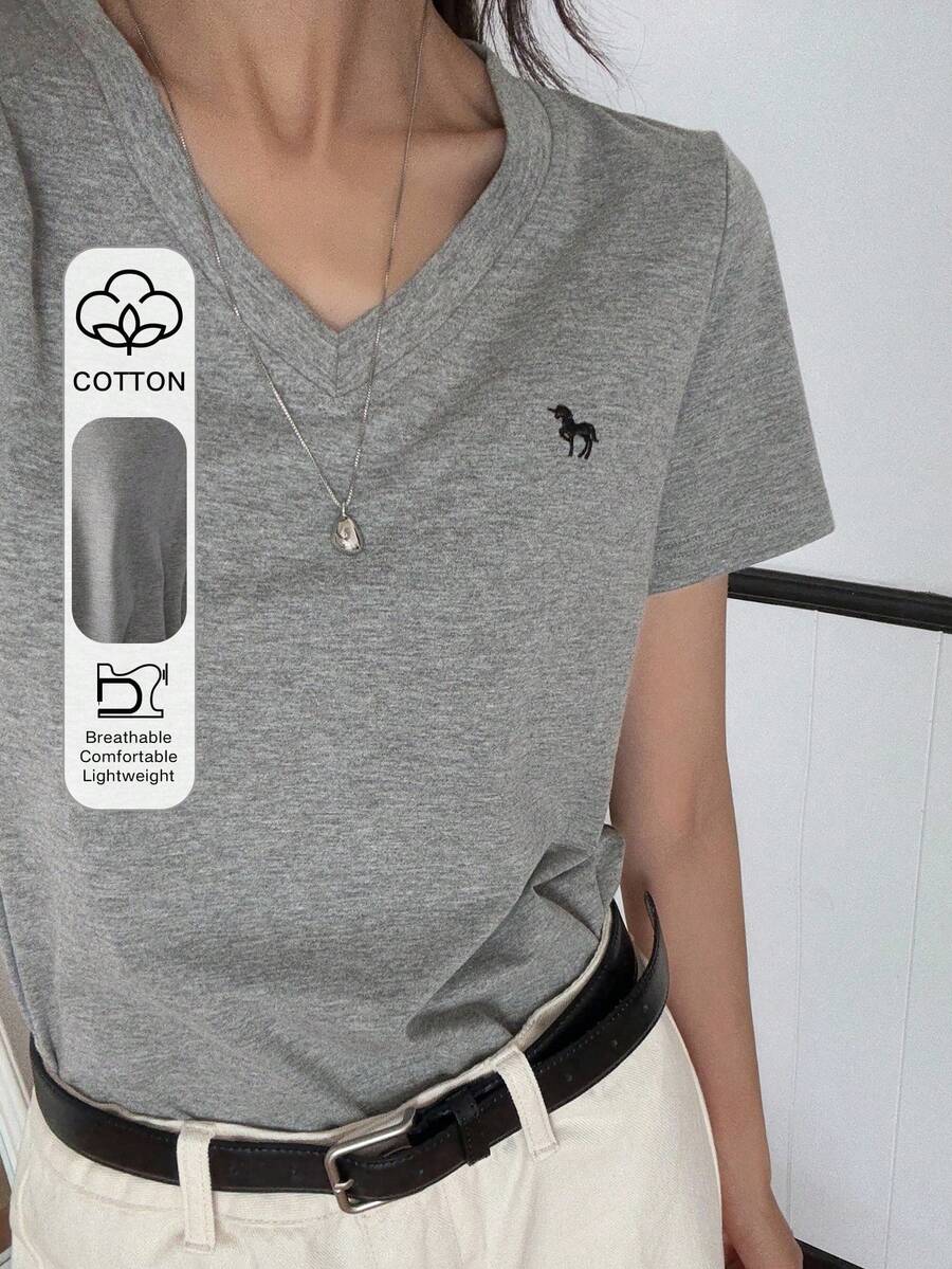 DAZY 女士V领短袖休闲T恤，饰有刺绣，宽松百搭，夏季款