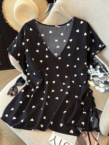 GlowEve CURVE Blus Ukuran Besar Motif Hati dengan Leher V dan Lengan Pendek Biasa, Terbuat dari Kain Tenun Aneka Warna - MultiWarna - View 1