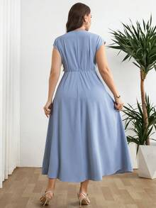 Modelyn Plus Size Elegant Solid Color Pleated Dress, Summer - Blue - View 3