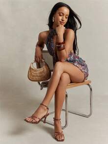 SHUZIA #UrbanMuse 女士方头雕花鞋跟带软垫白色PU高跟凉鞋——简约、时尚、优雅 - 咖啡棕 - 查看 4