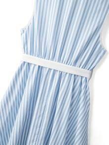 GlowEve CURVE 大码女式夏季时尚优雅通勤衬衫领蓝白条纹无袖收腰A字连衣裙 - 藍色 - 查看 6