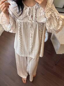 DAZY Ditsy Floral Ruffle Collar Loose Women Pajama Set - Beige - View 6