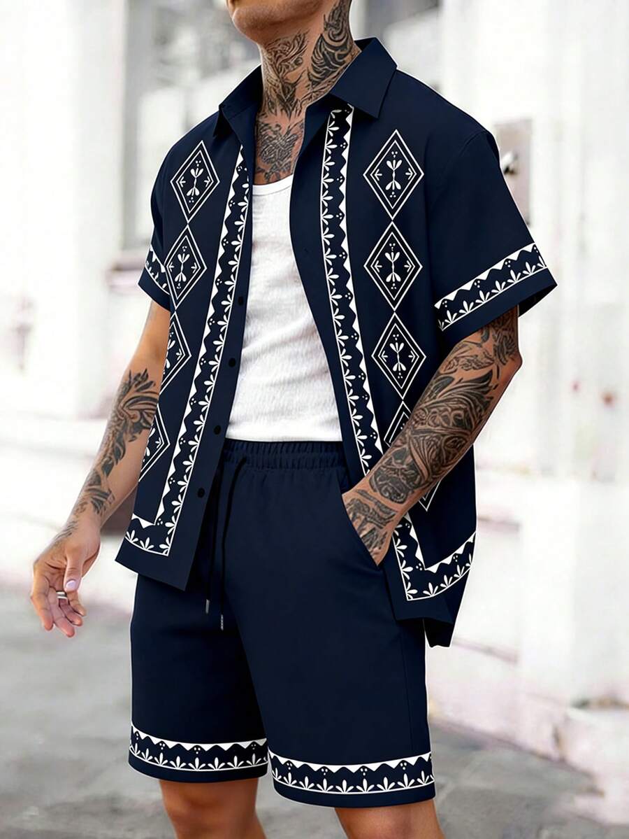 Manfinity RSRT Bộ áo sơ mi ngắn tay cài cúc phía trước in họa tiết hình học và quần short nam, trang phục mùa hè thường ngày cho nam, bộ đồ hai mảnh mùa hè cho nam, bộ đồ ngắn thường ngày cho nam, trang phục mùa hè châu Âu cho nam, bộ đồ hai mảnh từ xuân đến hè, trang phục nghỉ hè cho nam, trang phục đi chơi, bộ đồ hai mảnh quần short cho nam, trang phục mùa xuân đến hè.