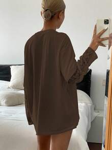 DAZY 女士撞色蕾丝字母印花宽松休闲夏季上衣T恤长袖Y2K图案T恤 - 棕色 - 查看 2