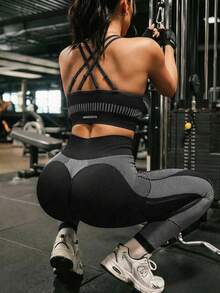 Innovista Summer Fashion Breathable Contrast Color Round Neck Cropped Sports Tank Top Seamless Bra Black/Grey Jacquard Sports Bra Women, Removable Pads, Adjustable Cross Back Straps , Breathable Mesh Knit, Medium-High Support Sculpting | Gym HIIT Yoga Pilates | Gymtok Athleisure - Black and White - View 2