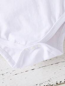 SHEIN Playful Pals Baju Terusan Bayi Laki-Laki Berlengan Pendek dengan Tulisan "Ulang Tahun Pertamaku", Cocok untuk Liburan Musim Semi/Panas - Putih - View 5