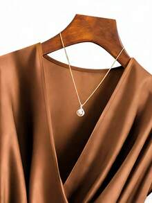 Airaco 女士休闲裹身系带不对称下摆衬衫，适合夏季通勤 - 銅色 - 查看 3