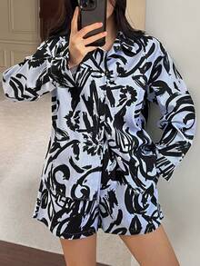 DAZY Bộ đồ ngủ nữ đi nghỉ mát, họa tiết kẻ sọc graffiti, áo và quần short. - Màu xanh lam - Xem 5