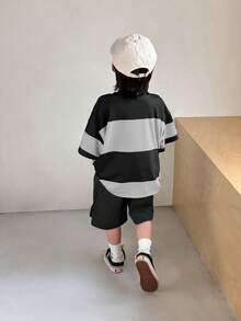 SHEIN 2pcs Young Boys' Fashion Casual Comfortable Summer Set,Patchwork Contrast Color Round Neck T-Shirt And Loose Cargo Shorts,Suitable For Daily Sports - Grey - View 4