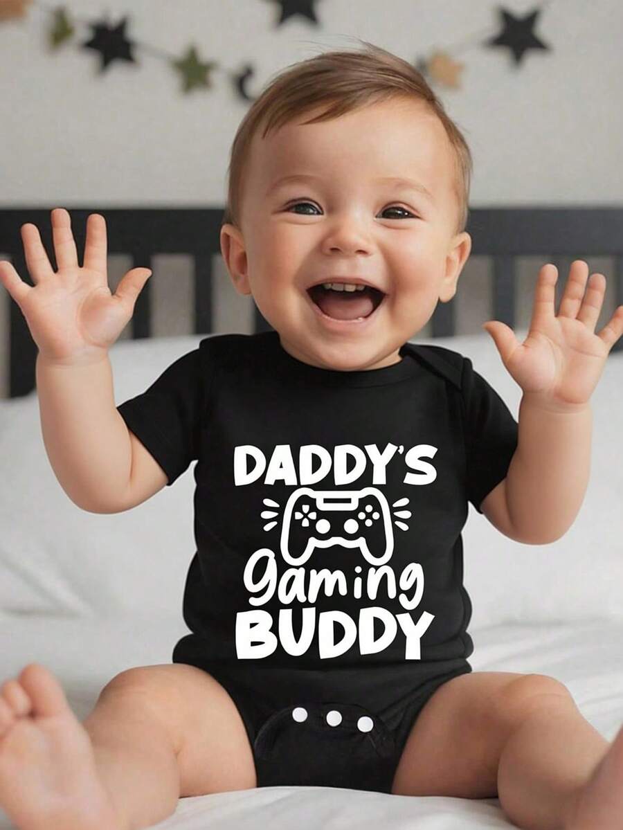 SHEIN Playful Pals Baby Boy Graphic Game Controller & Letter Print Short Sleeve Romper, Suitable For Spring/Summer - Black - View 1