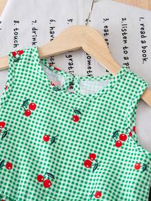 Young Girl Plaid & Cherry Print Ruffle Hem Sleeveless T-Shirt And Shorts Set - Green - View 4