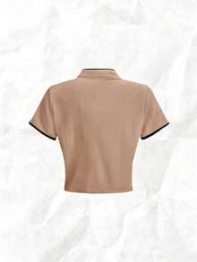 Olithes T-shirt de style chinois de mode pour femmes, de couleur contrastée. Décoré d'un volant raffiné et d'un col montant. T-shirt ajusté minimaliste pour femmes avec col montant. Col mao de style chinois, pour le travail et les fêtes. En velours rouge, pour les fêtes et le Nouvel An - Champagne - Voir 2