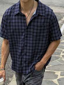 Manfinity Dauomo Men's Plaid Short Sleeve Single-Breasted Casual Pocket Shirt