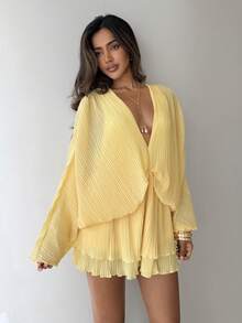 Aloruh Women's Elegant V-Neck Batwing Sleeve Pleated Fabric Mini Dress - Light Yellow - View 3