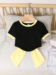 SHEIN 女童针织纯色拼接修身露背短款上衣，露背设计，饰有O形环和大蝴蝶结，时尚法式优雅，适合返校季、Y2K风格、甜美别致的女性化风格。蝴蝶结衬衫，大蝴蝶结衬衫，可爱蝴蝶结衬衫，露背蝴蝶结衬衫，粉色蝴蝶结衬衫，露背蝴蝶结衬衫 - 黑色 - 查看 2