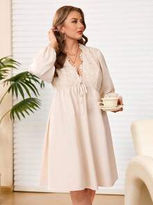 Rosumi 大码女士撞色蕾丝深V领系带长袖优雅连衣裙 - 杏色 - 查看 6