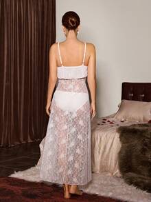 Slumberist 奢华女士睡袍，正面层叠3D立体花卉蕾丝饰边，性感内衣连衣裙 - 白色 - 查看 2