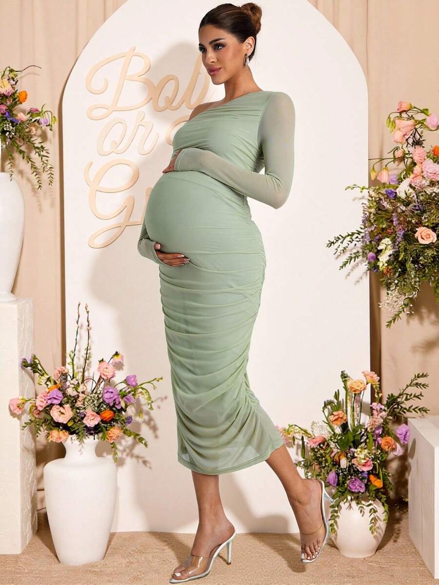 Loomaby 孕妇纯色褶皱斜肩长袖修身优雅连衣裙 - 綠色 - 查看 1