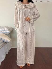 DAZY Ditsy Floral Ruffle Collar Loose Women Pajama Set - Beige - View 5