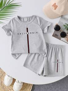 SHEIN Playful Pals 男婴几何字母印花圆领短袖T恤和短裤套装（2件套），时尚简约，适合夏季外出穿着 - 彩色 - 查看 5