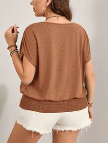 EMERY ROSE 加大码彩色复活节T恤，宽松圆领休闲T恤，下摆收紧，适合度假/休闲穿着，夏季大码女装，情人节服装，情人节加大码锈棕色上衣，蝙蝠袖上衣，加大码针织T恤，大地色系上衣，咖啡棕色上衣，加大码纯色T恤，宽松女式上衣，宽松上衣，夏季女式上衣，女士休闲装，女士衬衫，休闲优雅 - 鏽棕色 - 查看 2