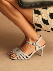 女性时尚、性感、优雅、美丽，简约大方，休闲百搭，适合通勤、日常穿着，高跟凉鞋 - 米色 - 查看 1