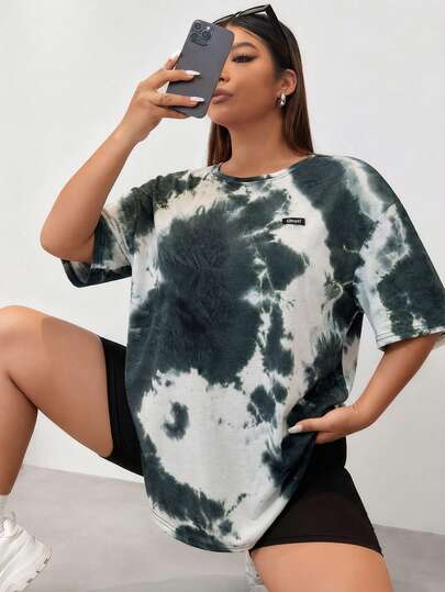 SHEIN EZwear Plus Size Women Tie-Dye Round Neck Short Sleeve Casual Loose Versatile T-Shirt