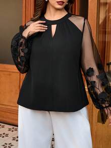 SHEIN Clasi Áo kiểu nữ cỡ lớn thanh lịch, tối giản, thêu họa tiết, tay lưới, thích hợp cho đi học, dự tiệc, Giáng sinh, đám cưới, Ngày của Mẹ, lễ hội âm nhạc. - màu đen - Xem 4