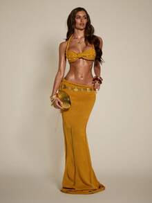 SHEIN BAE طقم تنورة وبلوزة كاجوال مزين بخرز اللؤلؤ الاصطناعي للعطلات - أصفر - مشاهدة 4