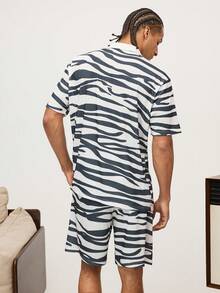 MTV | SHEIN Herren Sommer Zebra Muster Hemd mit Kragen und Shorts Loungewear Set - Schwarz und Weiss - Übersicht 2