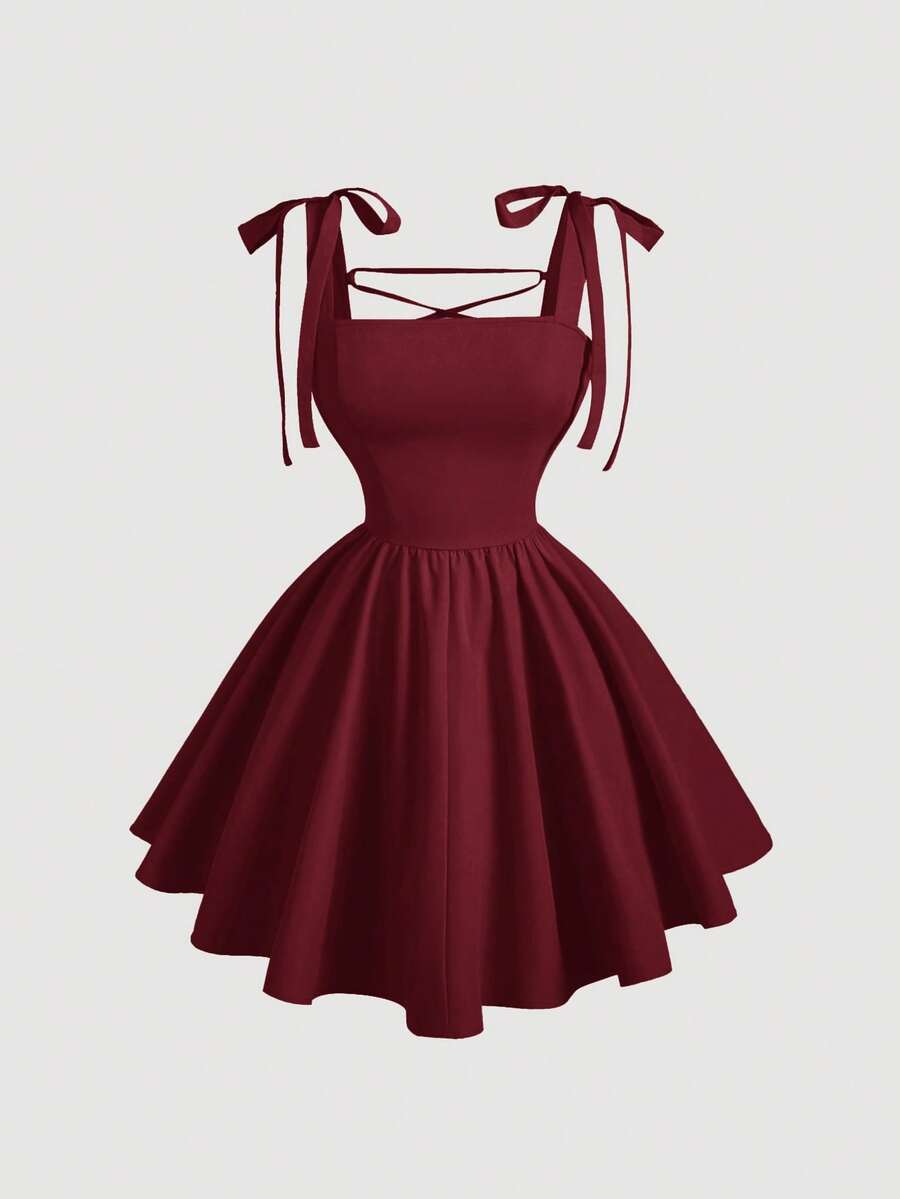 SHEIN MOD 黑色浪漫露背蝴蝶结连衣裙，适合约会、派对、度假、下午茶、生日等场合。 - 酒紅色 - 查看 1