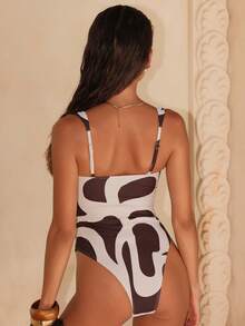 Swim Chiccia Áo tắm nữ size 26SS họa tiết hình học cổ điển gợi cảm phong cách Bohemian đính hạt acrylic và kim loại, dây đeo có thể điều chỉnh, thích hợp cho mùa tựu trường và du lịch. Bộ sưu tập này lý tưởng cho kỳ nghỉ, bãi biển, dã ngoại trà chiều, lễ hội âm nhạc, tiệc tùng, hẹn hò, mặc hàng ngày, trang phục thường ngày, thể thao ngoài trời, du lịch đường dài và nhiều dịp khác. Áo tắm họa tiết da bò, áo tắm liền thân họa tiết da bò màu nâu trắng, áo tắm họa tiết động vật. - Nhiều màu - Xem 2