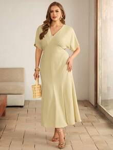 Roveilla 大码女式纯色V领收腰鱼尾下摆短袖中长连衣裙，优雅法式复古风，适合办公室、休闲、度假、下午茶、街头风等多种场合，百搭实用，春夏新品上市 - 黃色 - 查看 5